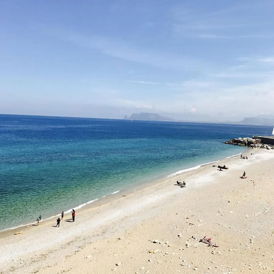 Ferienwohnung L'Arco Sul Mare Palermo